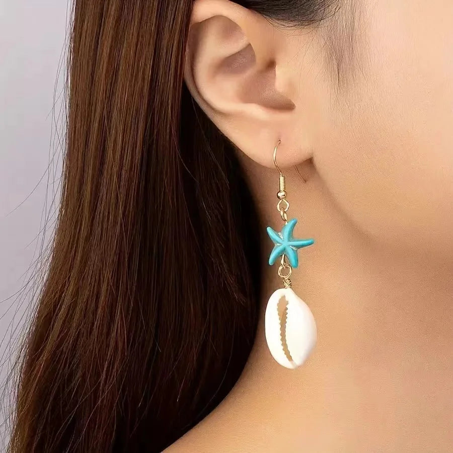 Fashion Delicate Gold Plated Irregular Back Earrings Heavy Design High Quality Cream Flower Earrings, The Best Family Gift For i